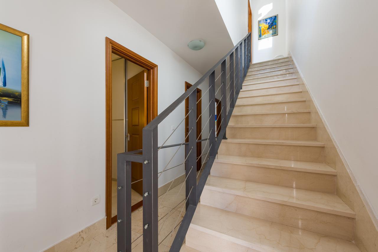 מילנה Villa Old Mill מראה חיצוני תמונה