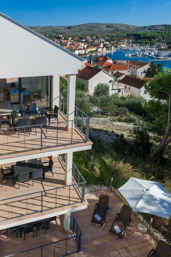 מילנה Villa Old Mill מראה חיצוני תמונה